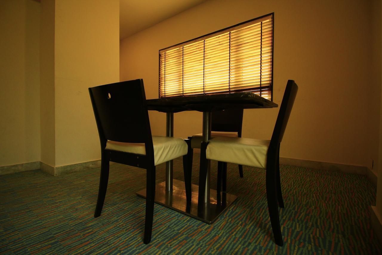 Siesta Star T. Nagar Hotel Csennai Kültér fotó