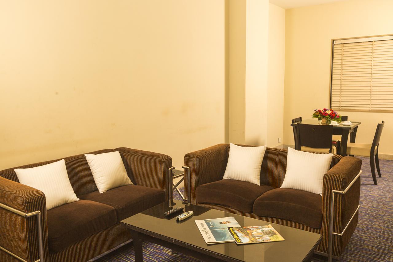 Siesta Star T. Nagar Hotel Csennai Kültér fotó
