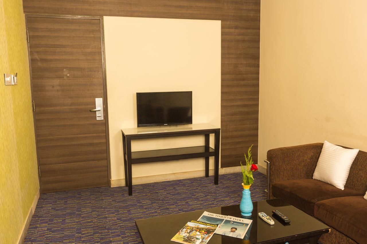 Siesta Star T. Nagar Hotel Csennai Kültér fotó